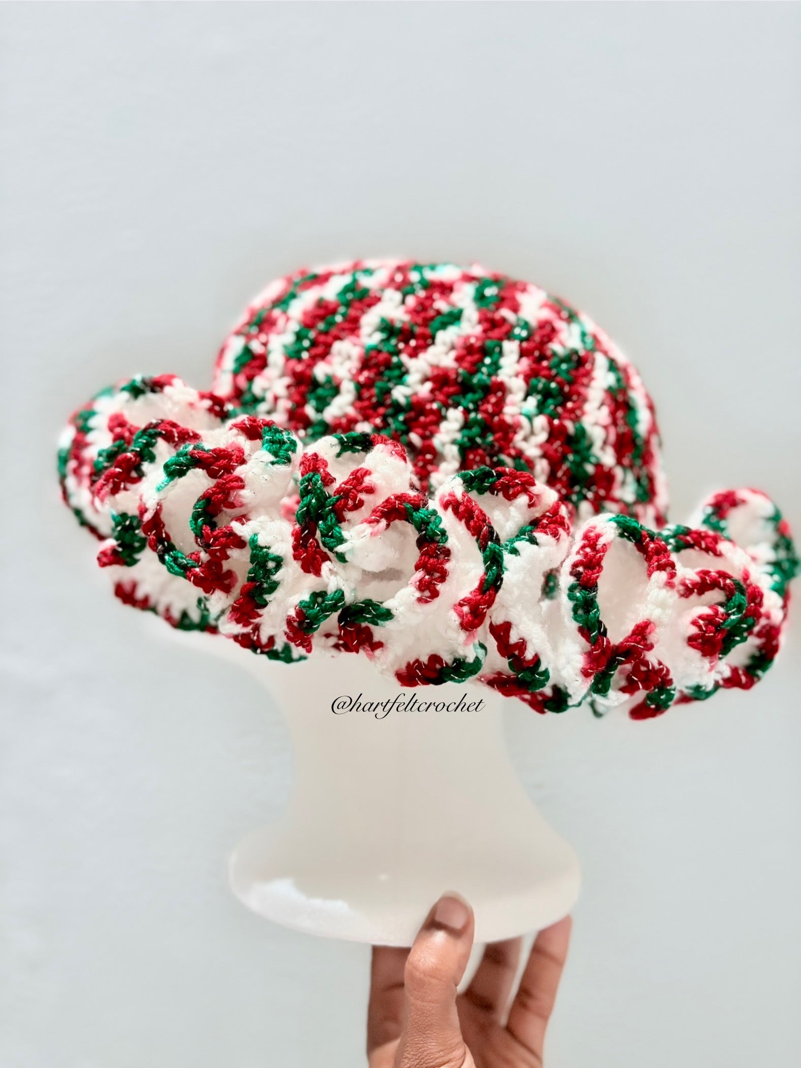 Handmade Christmas crochet hat with ruffled brim in red, green, and white – Hartfelt Crochet